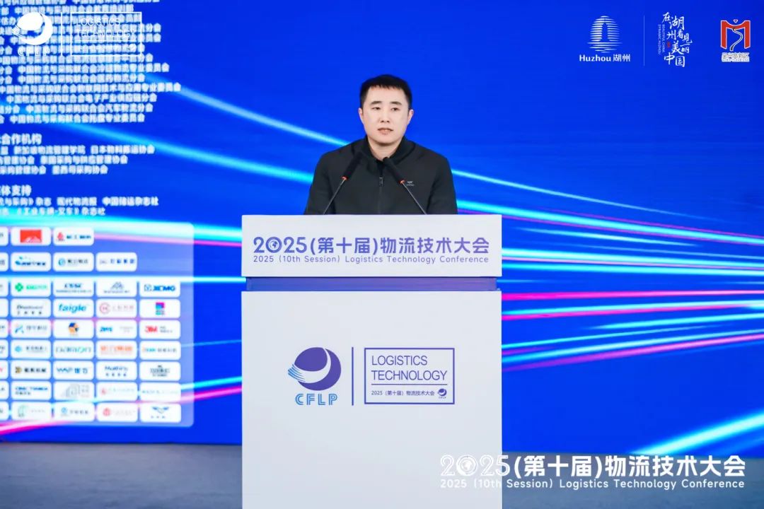 周潮亮.jpg