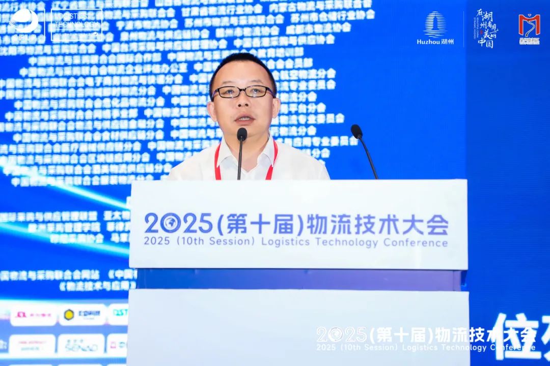 姜 炜.jpg